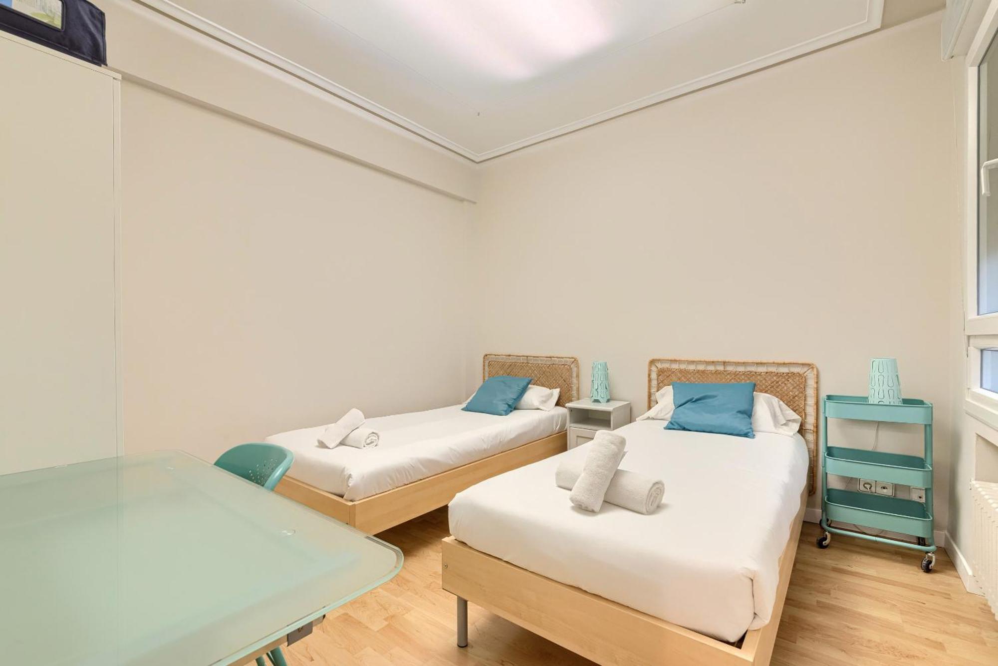 בילבאו Euskalduna, Vivienda Turistica Moderna Y Renovado מראה חיצוני תמונה